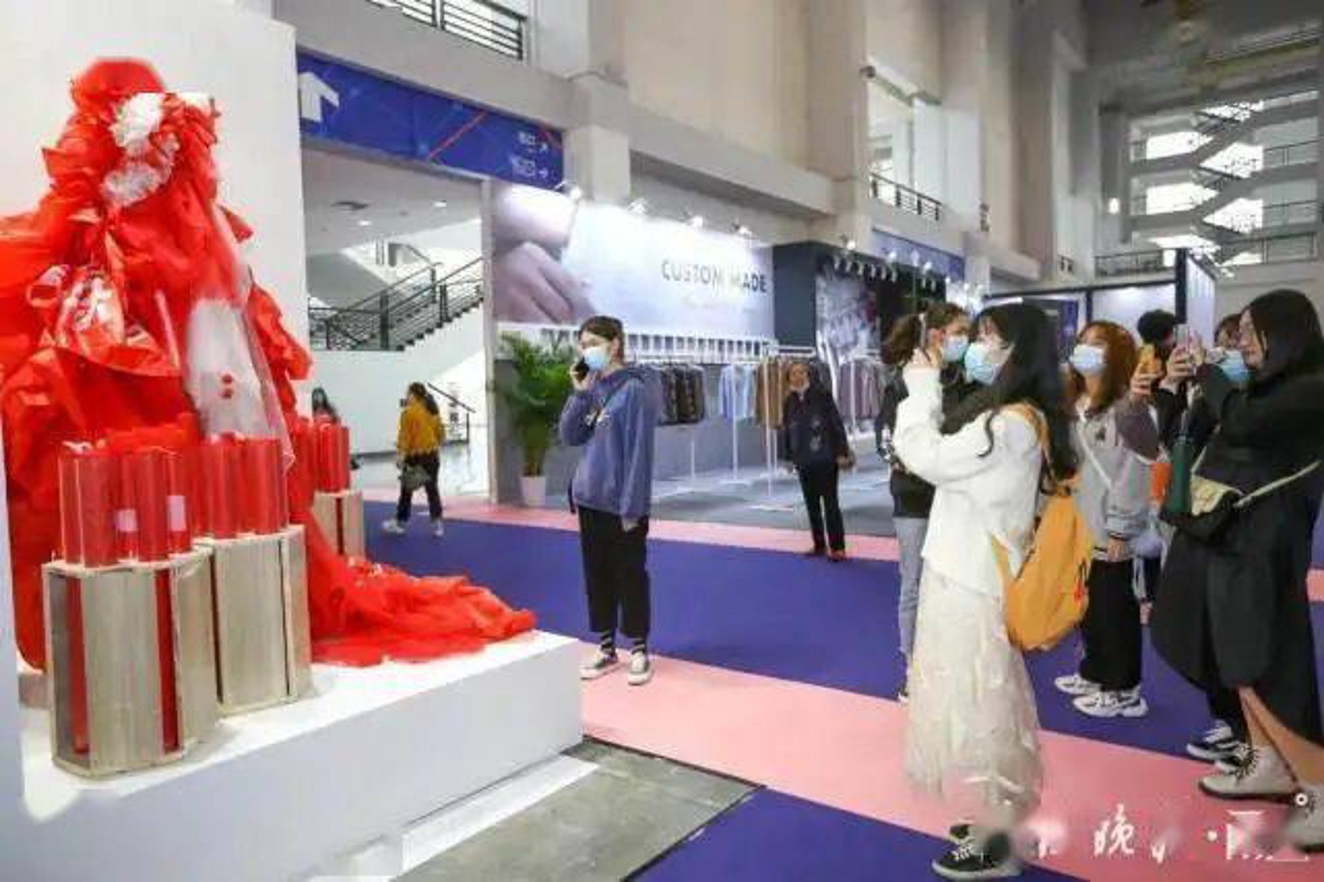 深度剖析：不同材质的汽车坐垫优劣对比